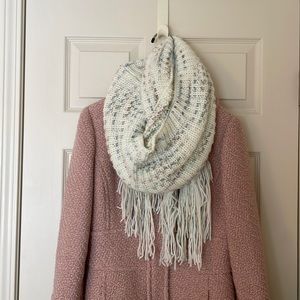 Jessica Simpson fringed infinity scarf